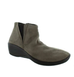 Luana 11 Luana -Premium Shoes Store 18059 OLIVE l