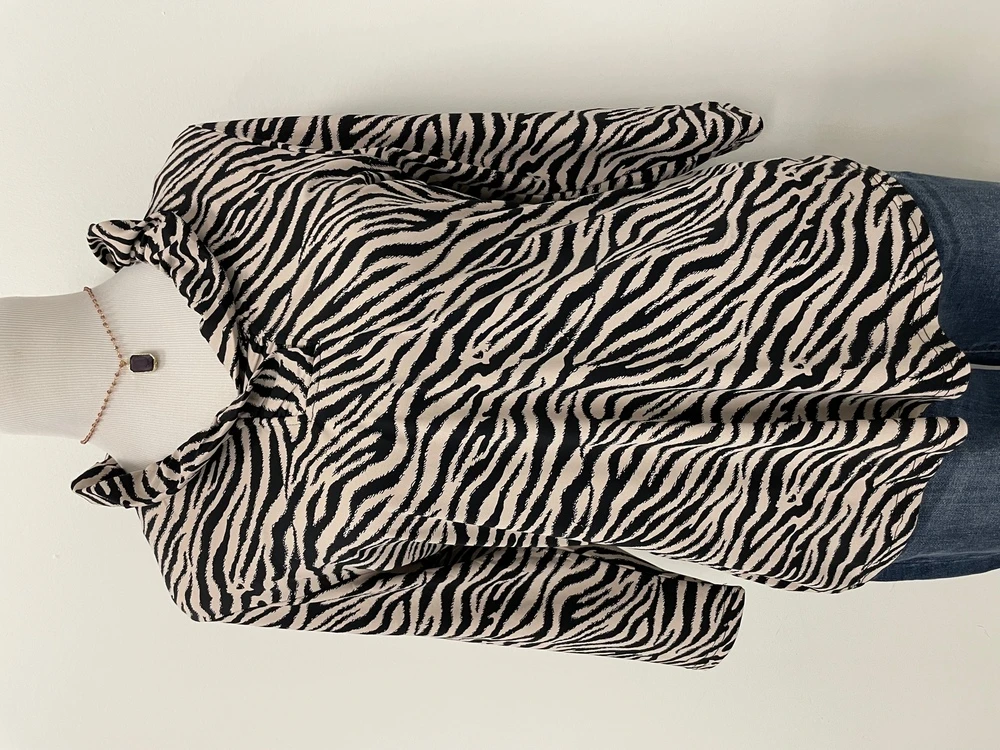 Ruffle Nk 3/2 Top 2 Ruffle Nk 3/2 Top - Image 2