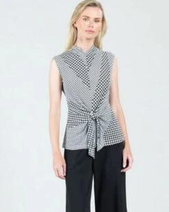 Front Tie Top