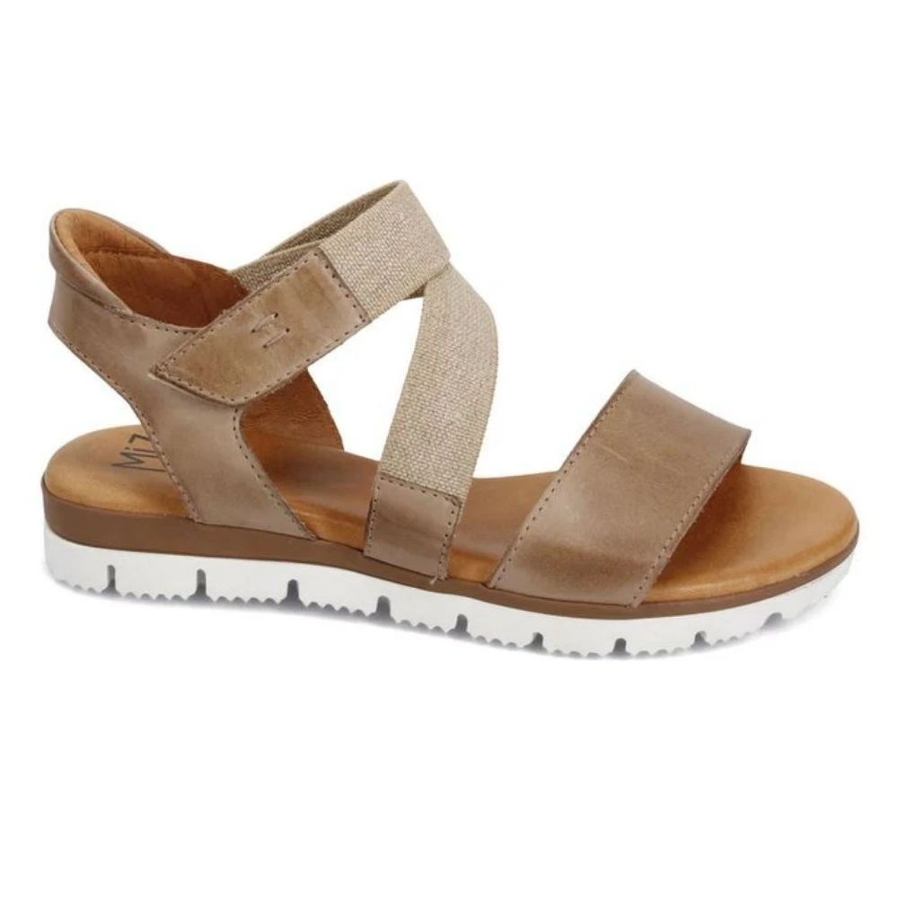 Sansa 2 Sansa - Image 2