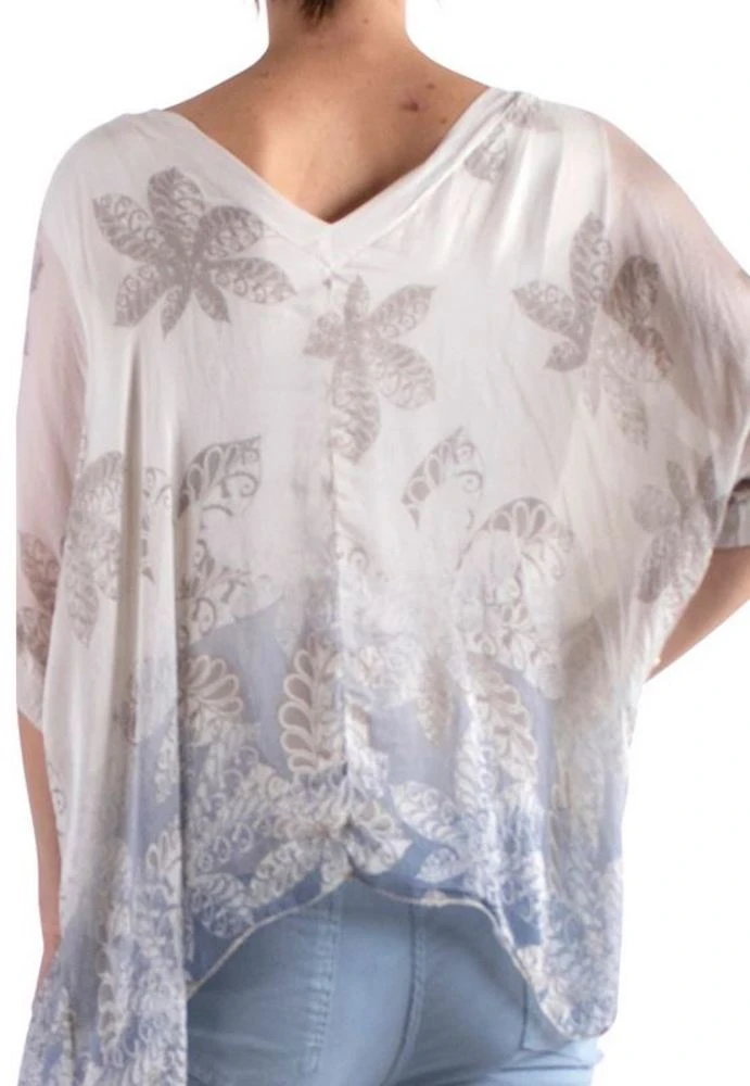 V- Neck Print 2 V- Neck Print - Image 2
