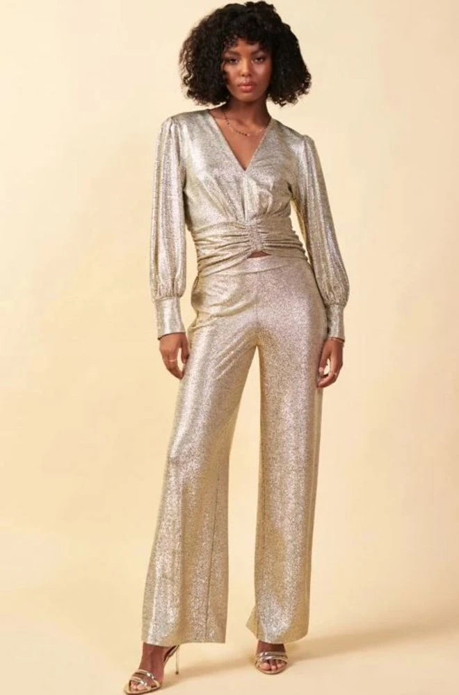 Cinched Top 1 Cinched Top