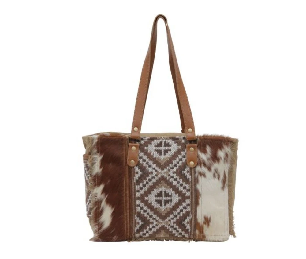 Elisa Le Small Crossbody Bag 1 Elisa Le Small Crossbody Bag