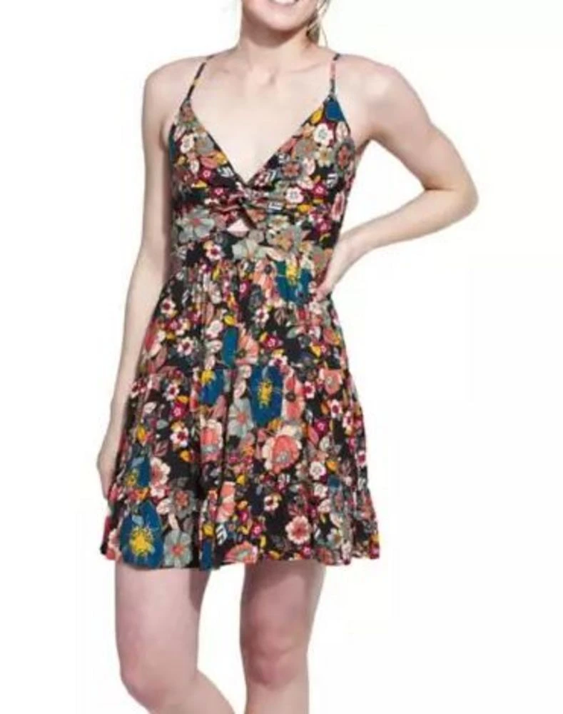 Twist Front Keyhole Dress 1 Twist Front Keyhole Dress