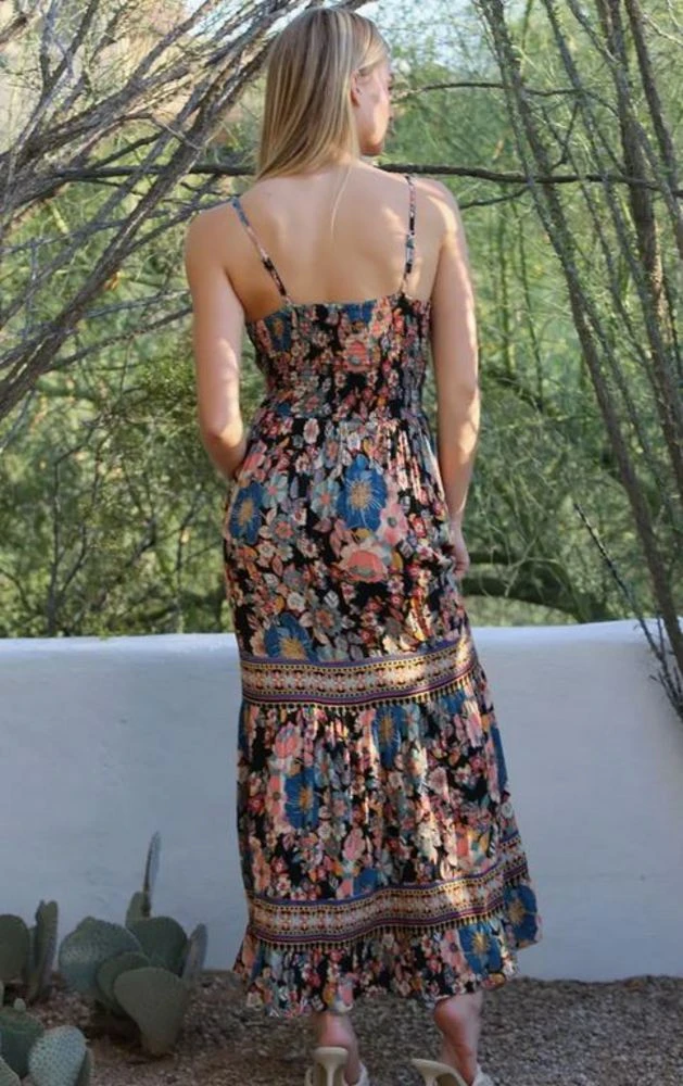 Keyhole Maxi Dress 2 Keyhole Maxi Dress - Image 2